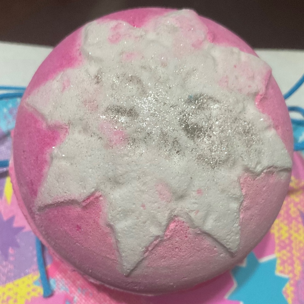 Lush bath bundle - Picture 2 of 4
